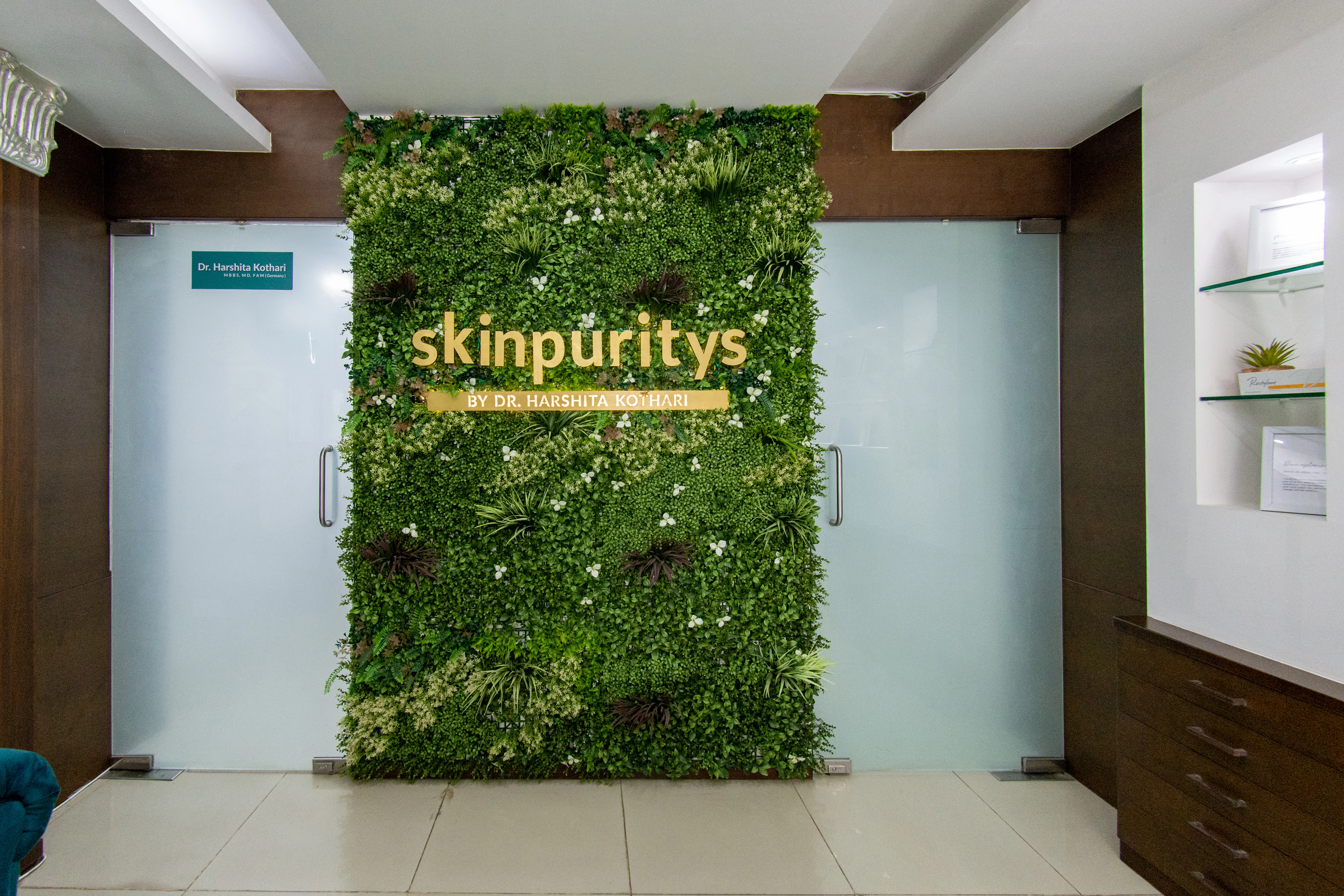 Skinpuritysclinic Entrance of skin clinic in Indore